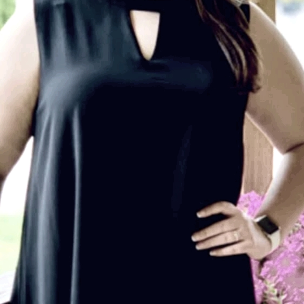 Black keyhole sleeveless dress XL 1X 2X Stretch plus size New Year's holiday